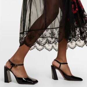 Amina Mauddi charlotte pump